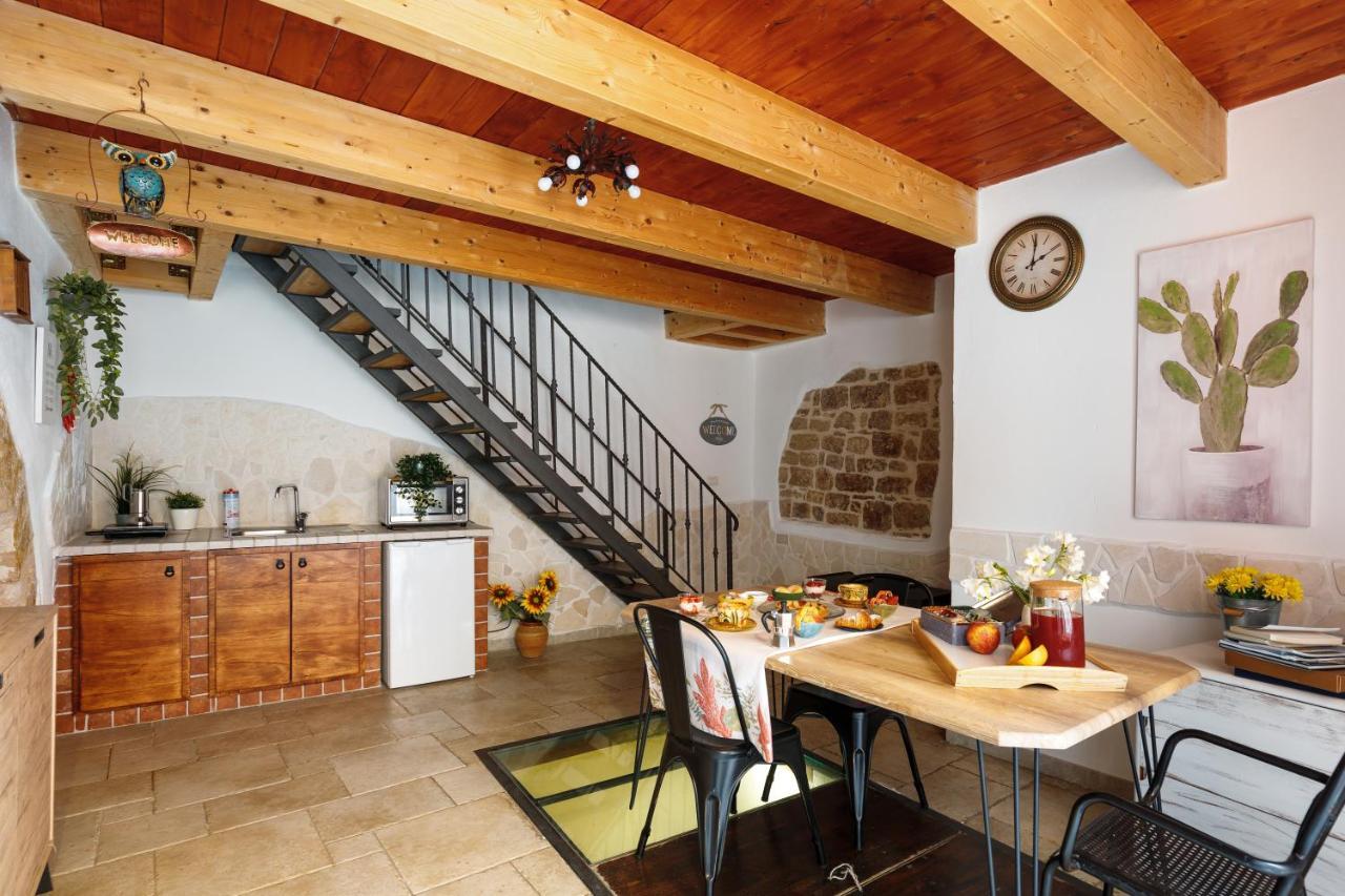B&B La Corte San Francesco Bari Ngoại thất bức ảnh